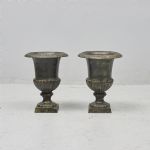 1490 7395 GARDEN URNS